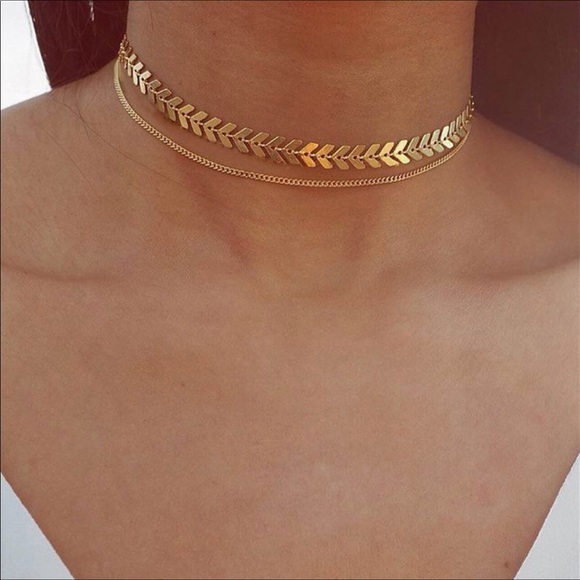 4 for $25✨HP✨Chevron Gold Choker Necklace - Picture 2 of 5